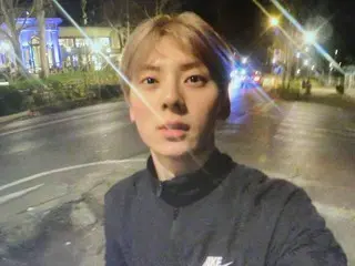 「NU’EST」ミンヒョン、ナチュラルで素敵なビジュアル…“思い出旅行中”