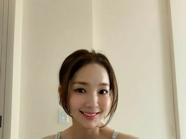 女優パク・ミニョン、美しい夏の女神