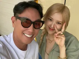 歌手ユン・ジョンシン、「BLACKPINK」ロゼとの2ショット公開「娘たちが一番好き♡」
