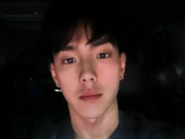 「MONSTA X」ショヌ、ファンを心配するスウィートガイ…“雨道気をつけてください”