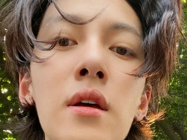 俳優チ・チャンウク、下から撮ってもイケメン…どんな角度でも屈辱無し