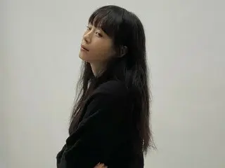 女優チョン・ドヨン、ドラマポスター撮影現場公開…ナチュラルな美しさ