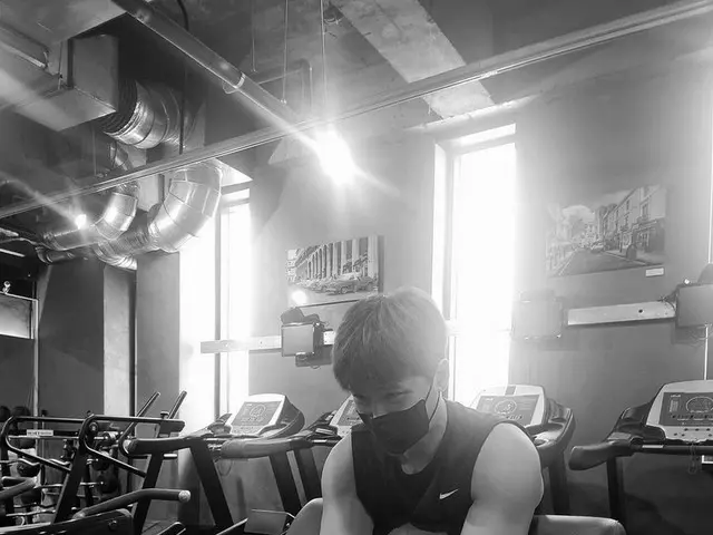 「FTISLAND」イ・ホンギ、熱心にトレーニング中?!…“再充電の時間が必要”