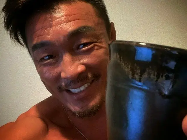 秋山成勲（チュ・ソンフン ）、娘サランちゃんからのプレゼントに感動…直接作った陶器