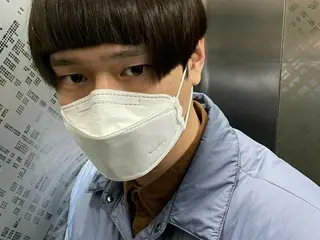 俳優コ・ギョンピョ、前髪パッツンのおかっぱヘア披露！…思い出写真に衝撃