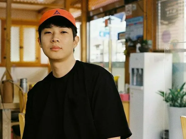 俳優チェ・ウシク、キャップにTシャツで彼氏ルック完成!!