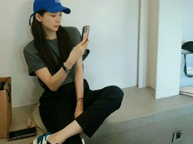 女優イ・チョンア、Hiphop系な魅力も発散…シックな美貌にも注目