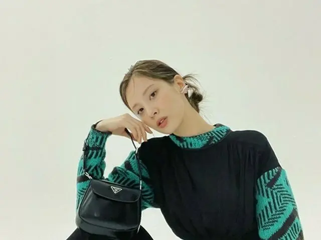 「少女時代」ソヒョン、シックで成熟した美貌…毎日更新していくビジュアル