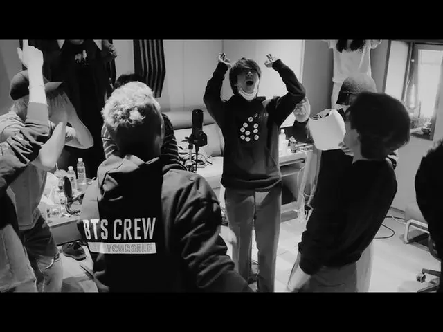 「BTS（防弾少年団）」＆「コールドプレイ」、「My Universe」誕生過程を公開（動画あり）