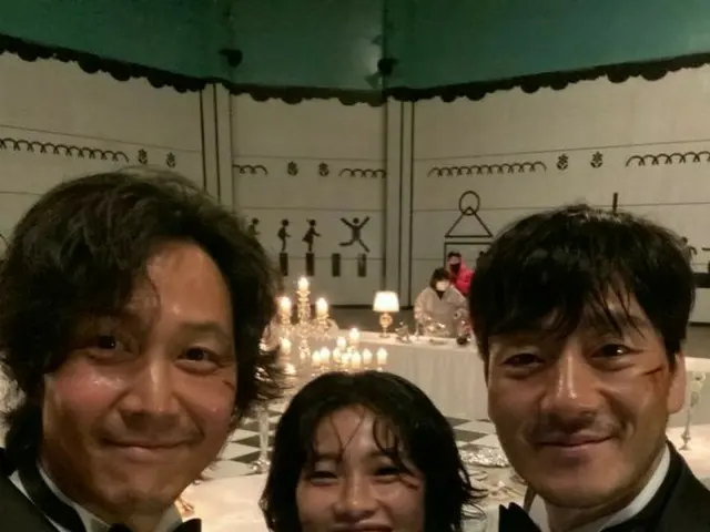 「イカゲーム」出演女優チョン・ホヨン、SNSのフォロワー数が40万から1309万へと急増…韓国の女優の中で1位に