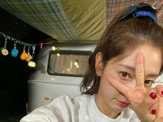 女優パク・シネ、ポニーテールでハツラツとした魅力