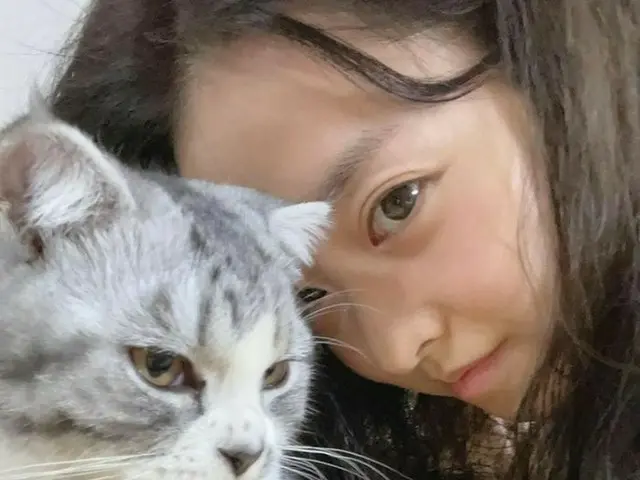 パク・ボヨン、素顔の美しさに驚き…飼い猫とのラブリーなツーショット