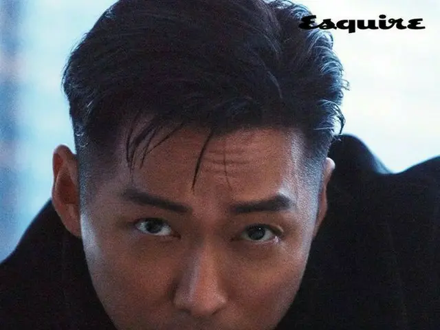 俳優ナムグン・ミン、バルクアップで完璧なスタイル誇示…雑誌カバーに登場