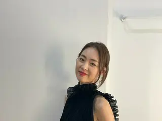 女優イ・ヨニ、後姿まで完ぺきな魅惑的ビジュアル