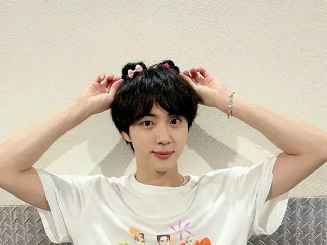 「BTS（防弾少年団）」ジン、日々愛らしさを更新…限界のない魅力