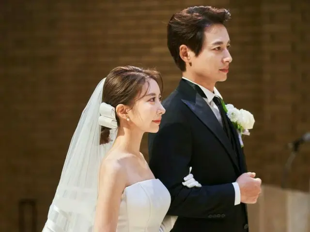 イ・ジフン♥アヤネさん、結婚式のスナップ公開…“原本なのに写りがいい”