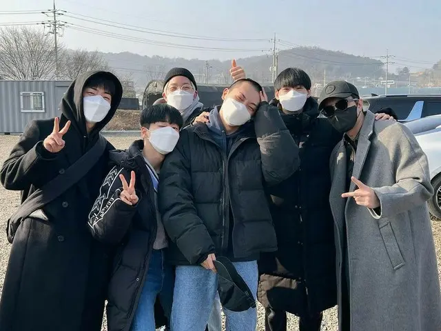 “同伴入隊”「ONF」、入隊第1号MKの坊主頭公開…“さらに強くカッコよく”