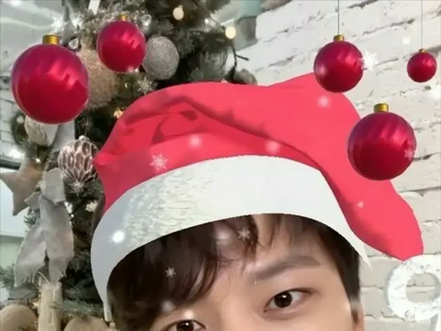 俳優ヨ・ジング、かわいいサンタに変身…“メリークリスマス”（動画あり）