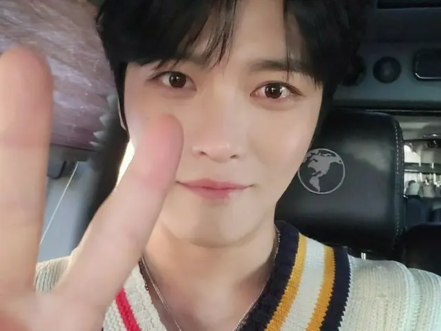 キム・ジェジュン、愛嬌いっぱいのキュートな笑顔…ファンに愛情あふれるメッセージ