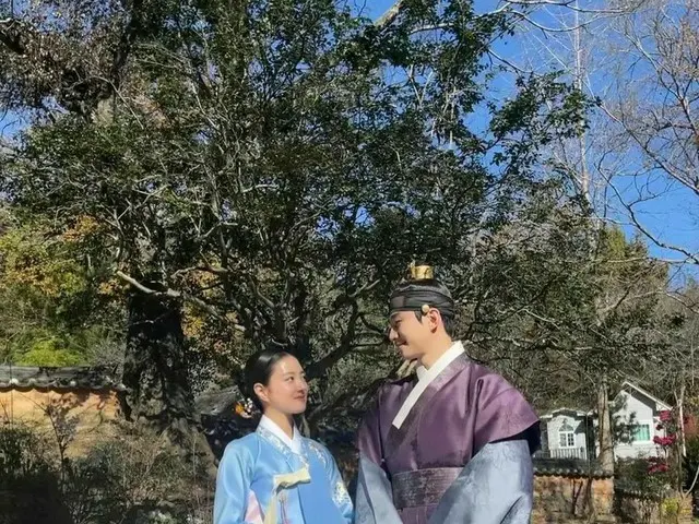 女優イ・セヨン、「赤い袖先」の撮影ビハインド大放出…“いたずらするジュノ（2PM）も”（動画あり）