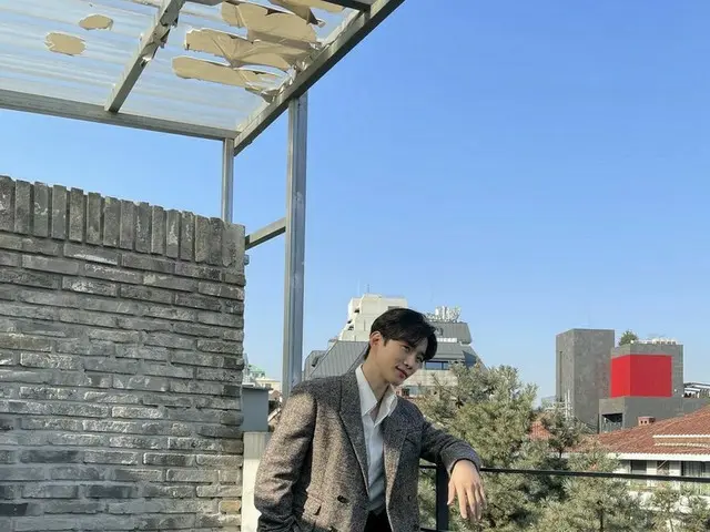 ジュノ（2PM）、グラビア撮影中のような素敵なビジュアル…“寒-い”