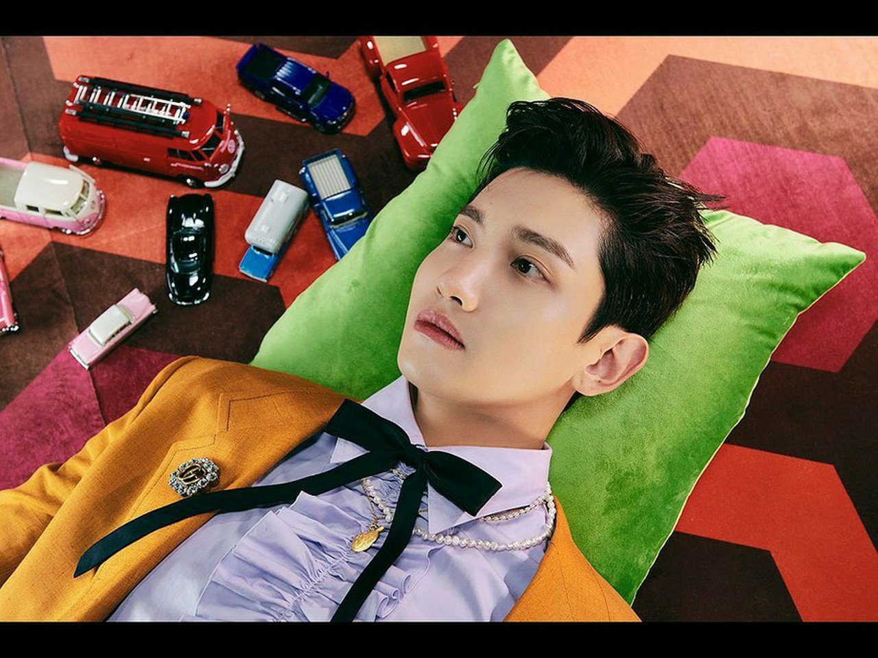 東方神起」チャンミン、自身のインスタでニューアルバム広報…「SHINee