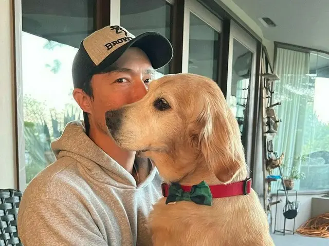 俳優ダニエル・ヘニー、愛犬と過ごす穏やかな日常を公開