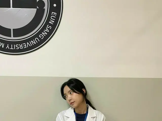 ソン・ナウン（Apink）、白衣までよく似合う…“今夜ゴースト・ドクター”
