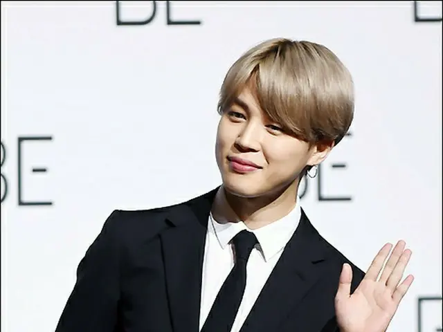 「BTS（防弾少年団）」ジミンの韓服スーツ、無料展示で新たな名所に