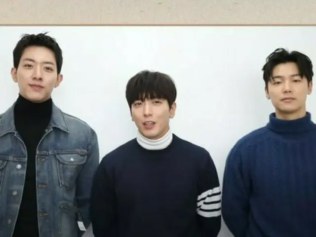 「CNBLUE」、旧正月を迎えてあいさつ…メンバーたちの抱負は？“今年も一緒に…”（動画あり）