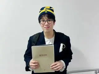 「Block B」ピオ、演劇の台本を大切そうに持って…かわいい魅力