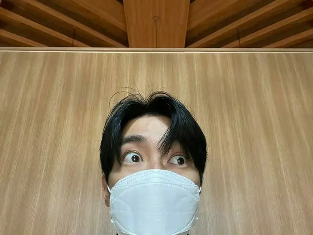 「SUPER JUNIOR」シウォン、何を見てそんなに驚いてるの？…俳優ウ・ドファンも“😍👏”