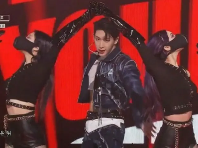 ウォノ（WONHO）、致命的な誘惑…全世界のファンを魅了する「EYE ON YOU」（SBS人気歌謡）