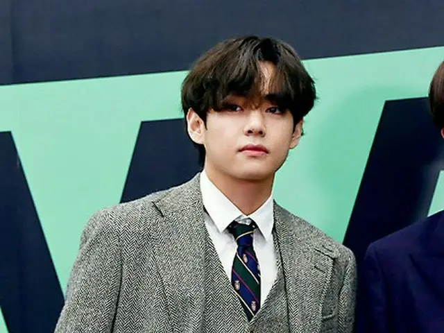 「BTS（防弾少年団）」V、「制服がよく似合う男性アイドル」の1位に