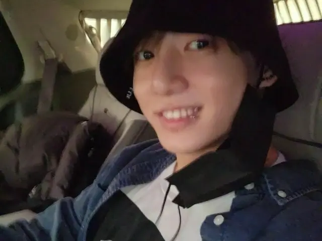 「BTS（防弾少年団）」ジョングク、ブレててもイケメンすぎ…まぶしい笑顔にキュン❤