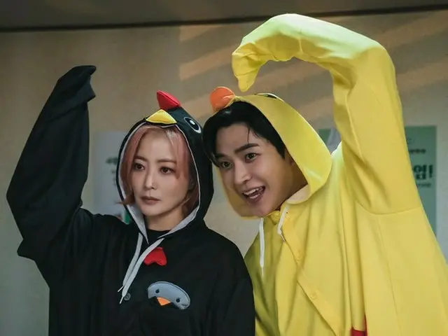 ロウン（SF9）＆キム・ヒソン、ドラマ「明日」で烏骨鶏とひよこに…かわいすぎる死神