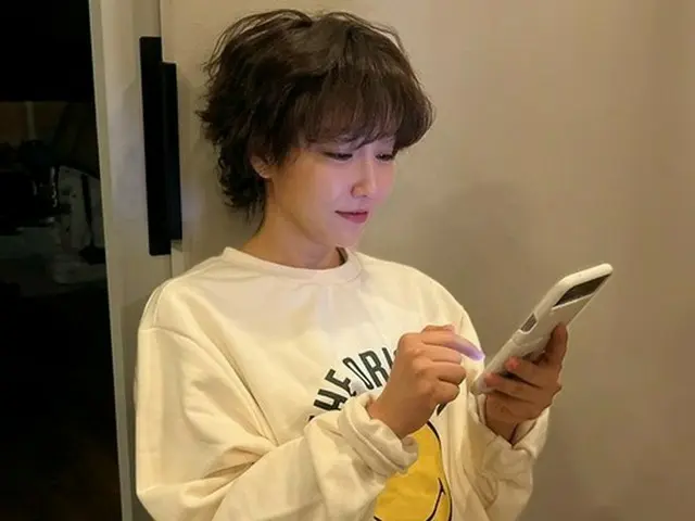 女優イ・ユリ、ショートカットヘアでも美しさ健在…一体いつ歳をとるの？