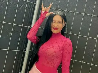 「MAMAMOO」ファサ、果敢な全身タイツファッションに視線釘付け