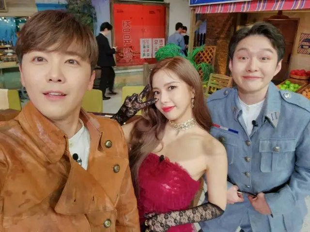 「FTISLAND」イ・ホンギ、ミュージカル「マタ・ハリ」広報のため「驚きの土曜日」に出演!…チャンソプ（BTOB）＆ソラ（MAMAMOO）とのスリーショット公開!