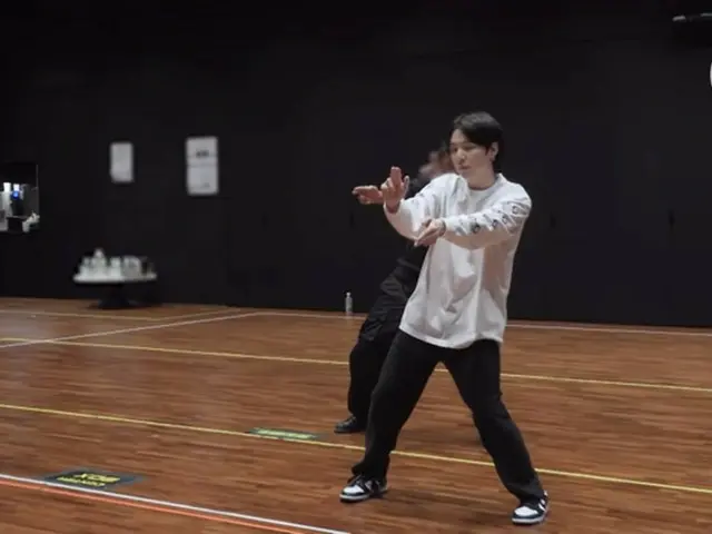 「BTS（防弾少年団）」SUGA、「That That」のダンスに玉の汗…”最近のBTSのダンスより難しい？”（動画あり）