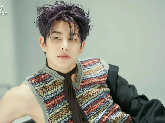 「ASTRO」MJ、軍服務中にうれしいグラビアビハインド公開…どんなジャンル・コンセプトもこなす多彩な魅力