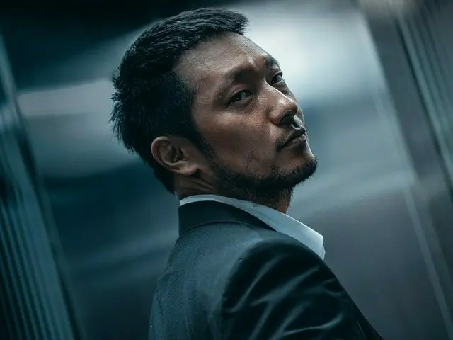 俳優ソン・ソック、『犯罪都市2』観客動員数800万員突破に「みんな愛しています」