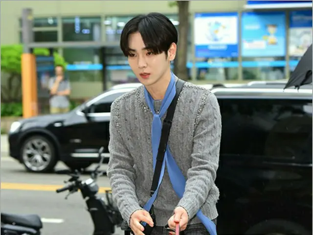 【フォト】「SHINee」KEY（キー）、愛犬コムデ＆ギャルソンとイベントに参加