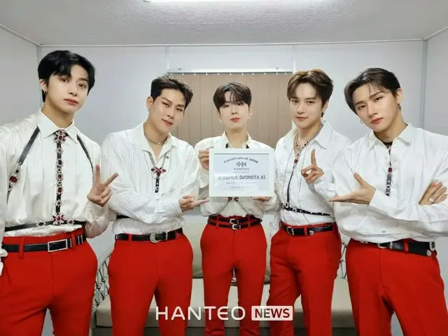 「MONSTA X」、「SHAPE of LOVE」初動30万枚…HANTEOチャートシルバー認証!