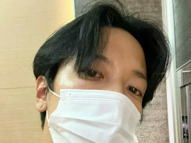 「CNBLUE」ジョン・ヨンファ、ヘアスタイルチェンジで新たな魅力