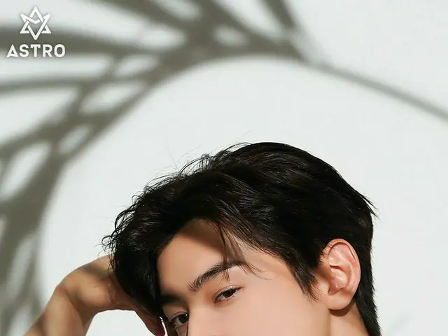 チャウヌ（ASTRO）、グラビアビハインド大放出…Bカットも美しい