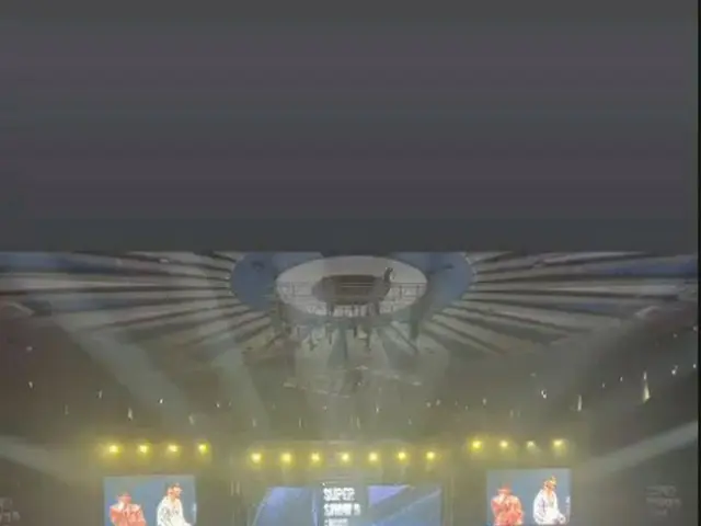 「SHINee」ミンホ、「SUPER SHOW9」観覧…“JUNIOR兄さんたちやっぱり最高!”