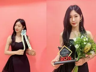 女優キム・ソヨン、美しいドレス姿で視線を釘付け…お茶目な魅力はおまけ