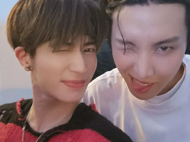 J-HOPE（BTS）とテヒョン（TXT）、イケメン達の可愛いウインク