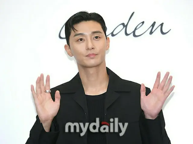 【フォト】俳優パク・ソジュン、ソフトな笑顔…シャネルのイベントに参加